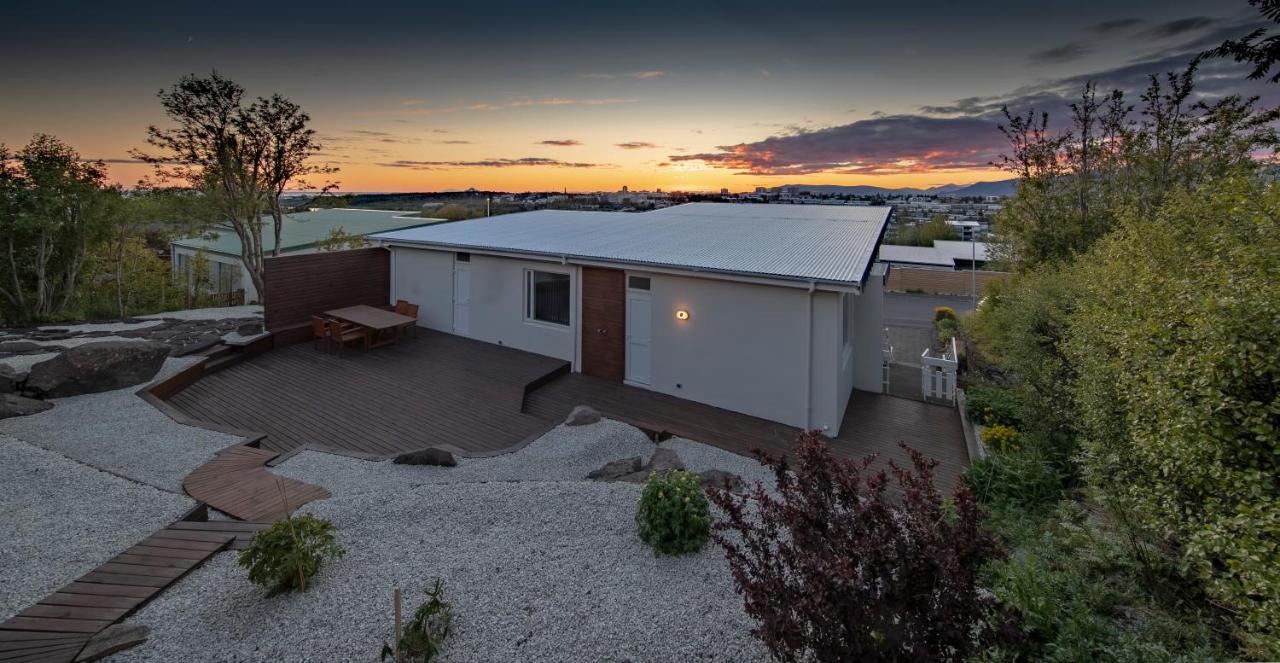 Iceland Sjf Villa, Hot Tub & Outdoor Sauna Amazing Mountains And City View Over Ρέυκιαβικ Εξωτερικό φωτογραφία