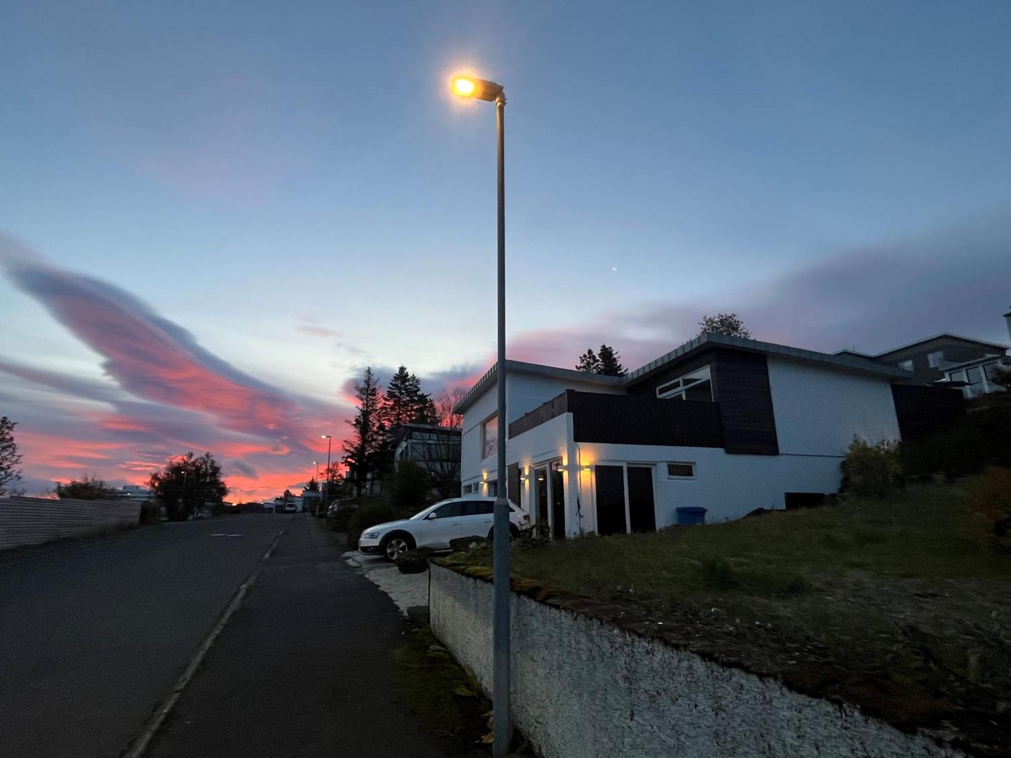 Iceland Sjf Villa, Hot Tub & Outdoor Sauna Amazing Mountains And City View Over Ρέυκιαβικ Εξωτερικό φωτογραφία