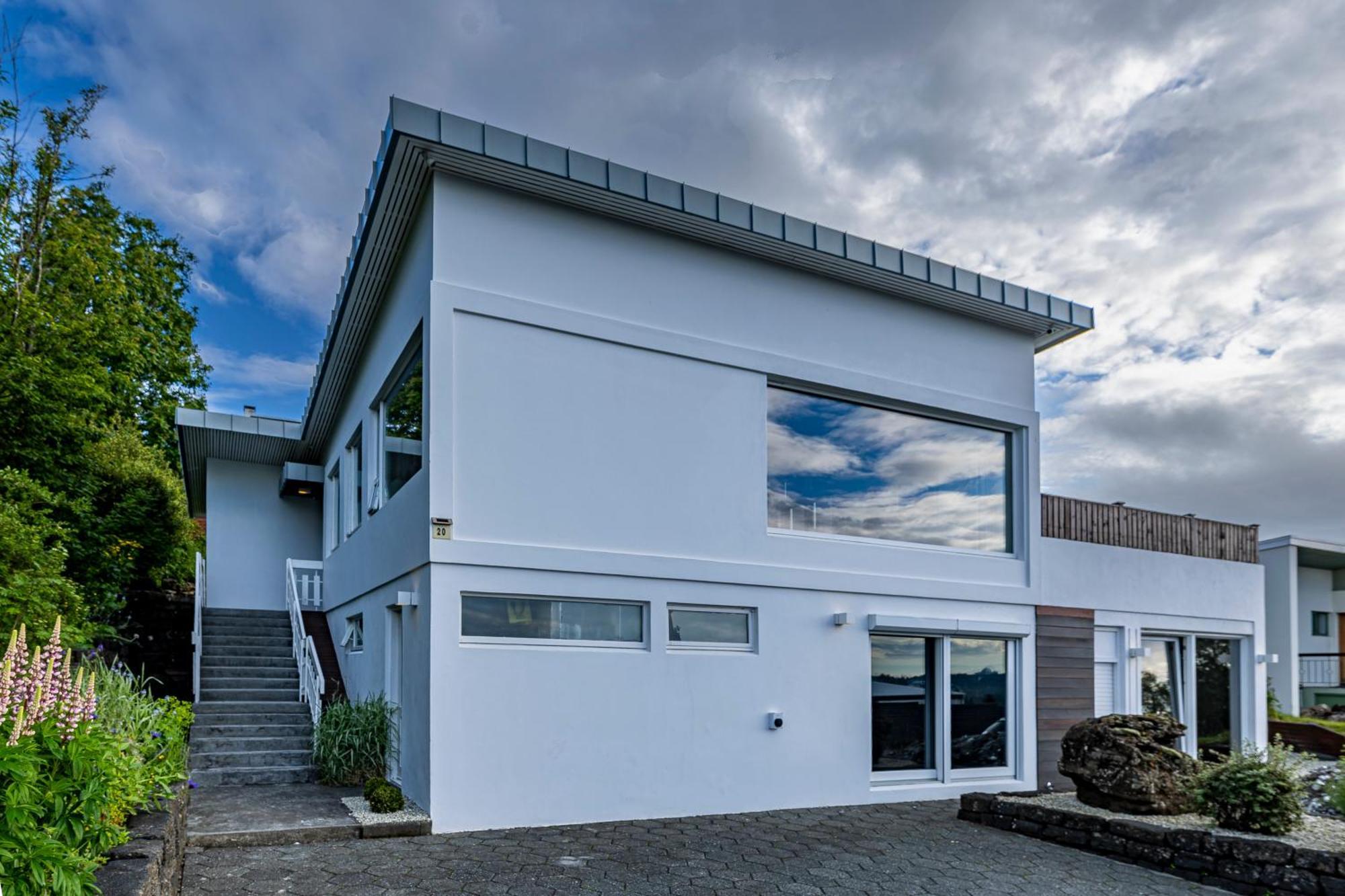 Iceland Sjf Villa, Hot Tub & Outdoor Sauna Amazing Mountains And City View Over Ρέυκιαβικ Εξωτερικό φωτογραφία