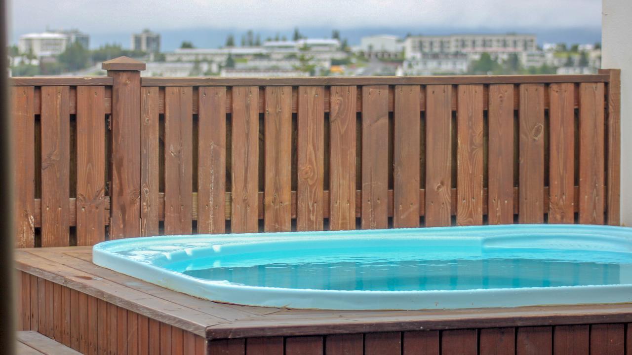 Iceland Sjf Villa, Hot Tub & Outdoor Sauna Amazing Mountains And City View Over Ρέυκιαβικ Εξωτερικό φωτογραφία